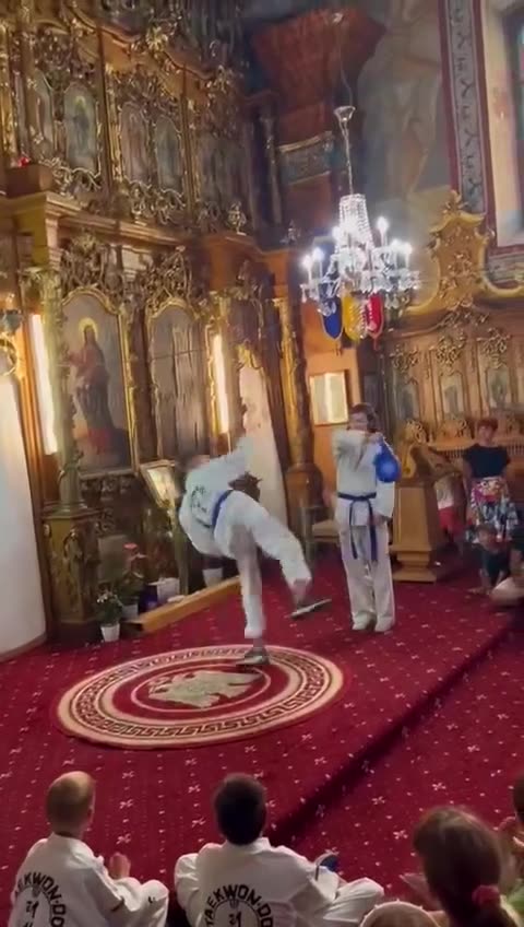 VRAJITORIA Taekwon-DO=ALTA CALE DECAT HRISTOS in "biserica" la ECUMENISTI, 10 august 2024, Oradea
