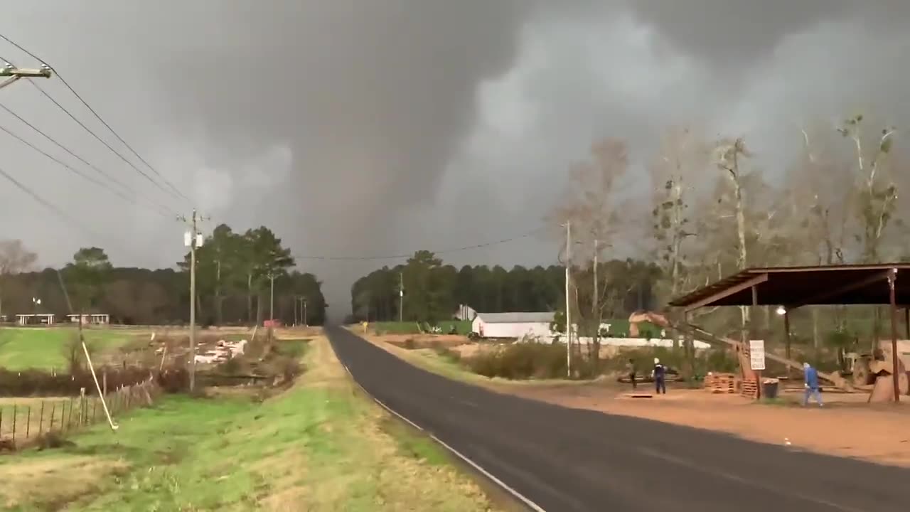 McComb MS. Tornado on Dec. 16 2019