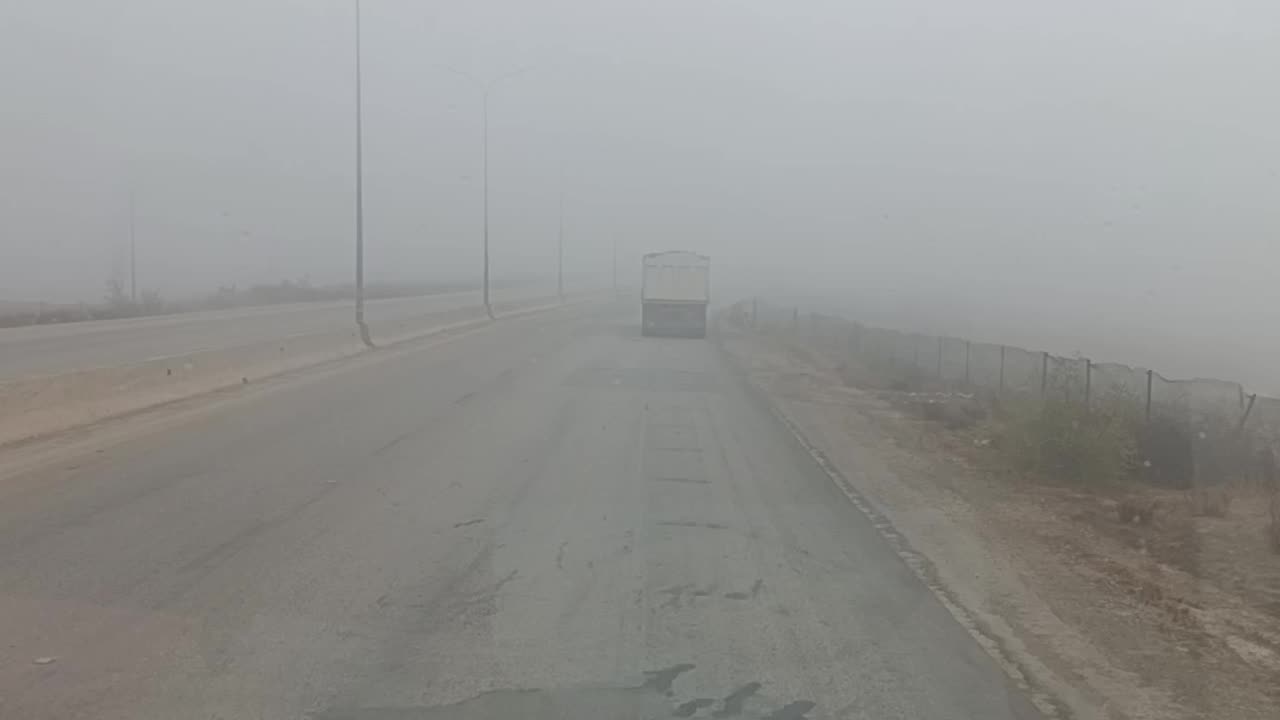 Truck drive in cloud 🌨️