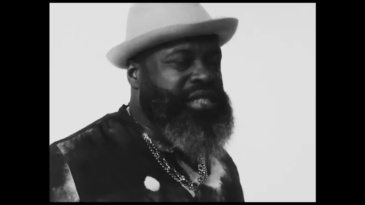 Danger Mouse & Black Thought - Aquamarine feat. Michael Kiwanuka (Official Video)