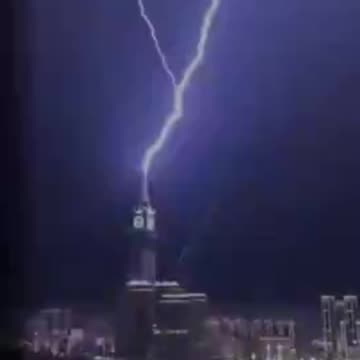 Lightning strikes in the city of Mecca in Saudi Arabia