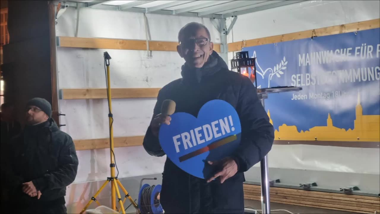 JÖRG URBAN, LV AfD Sachsen - BAUTZEN, Kornmarkt, 06 11 2023, 144. MAHNWACHE 🕊 - Bürgermikrofon