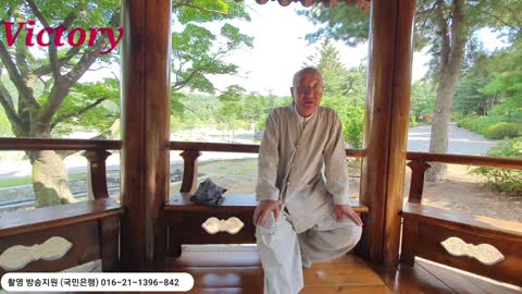 기생기득권들 아스팔트 비디오 풀랫포옴 촬영자가 어쪘따고 ? 너희들 이 시장도 밥숟가락 넣구나... 욕심은 죄고 사망이다. 지옥간다.