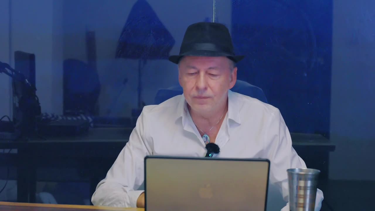 š„Unheimliche MK Ultra Verbindungen zwischen Kamala Harris, Trump, Tesla & Rudolf HeĆ!
