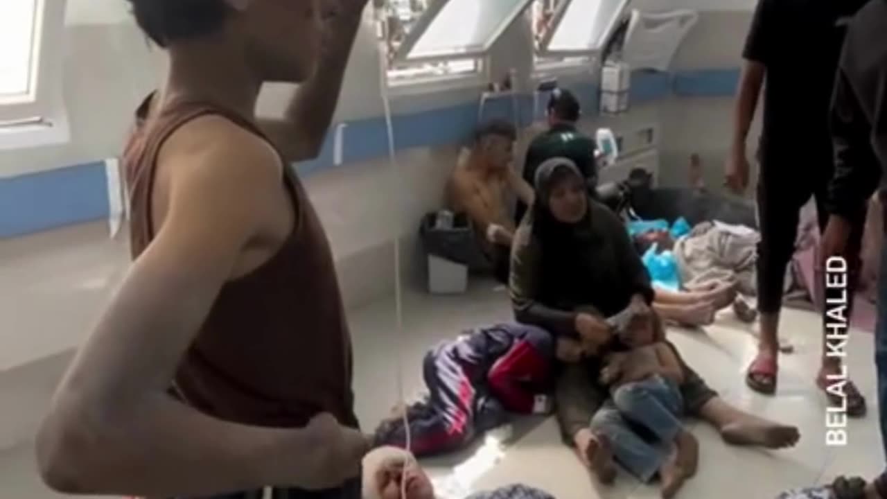 Child holds IV has hospital conditions deteriorate in Gaza