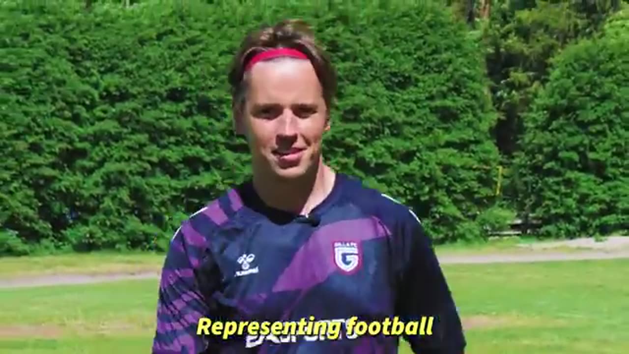 Pongfinity vs. Football Goalkeeper