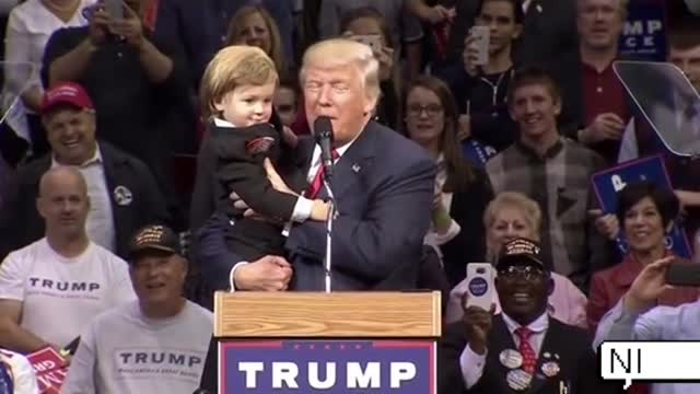 Little Kid “Messes ”Around with Trump on Stage