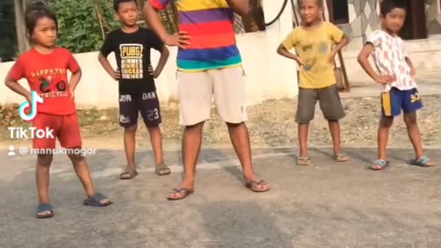 Merengue Kids Dance Challenge !!! Funny Dance ...