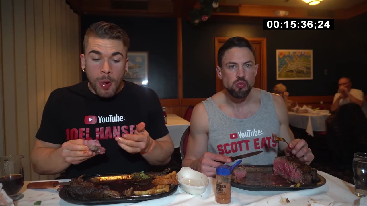 WORLD FAMOUS 72oz STEAK CHALLENGE | Man Vs Food Challenge At Sayler's In Portland Oregon!