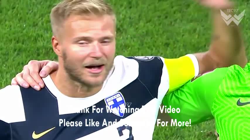 Hilarious Football Moments