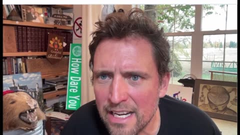 Owen Benjamin mommy’s special boy, sees pedofiles everywhere.🤔