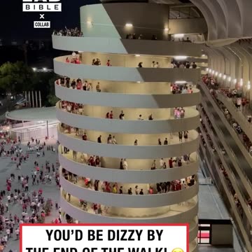 People walking down stairway creates cool illusion 😲