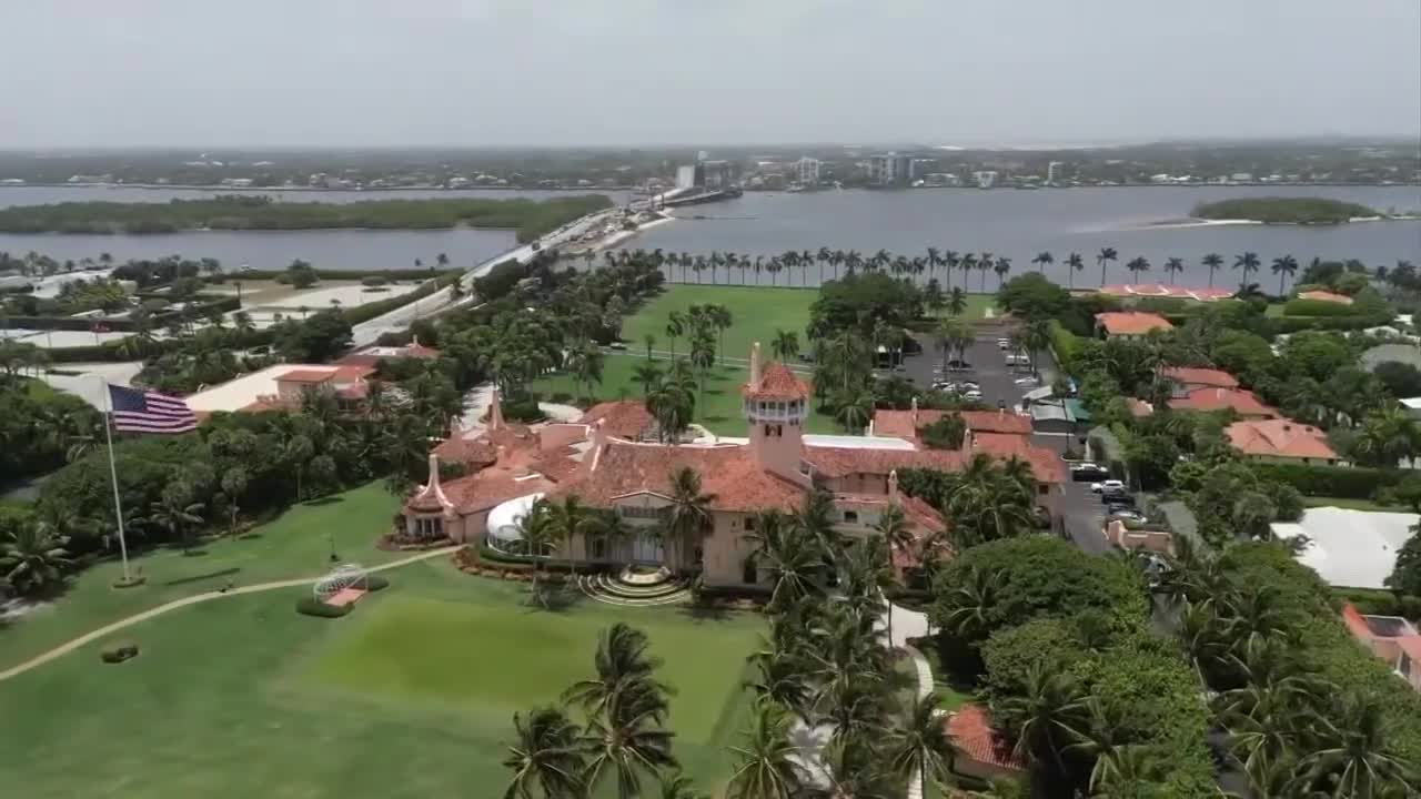 Top secret' documents seized from Trump's home by FBI