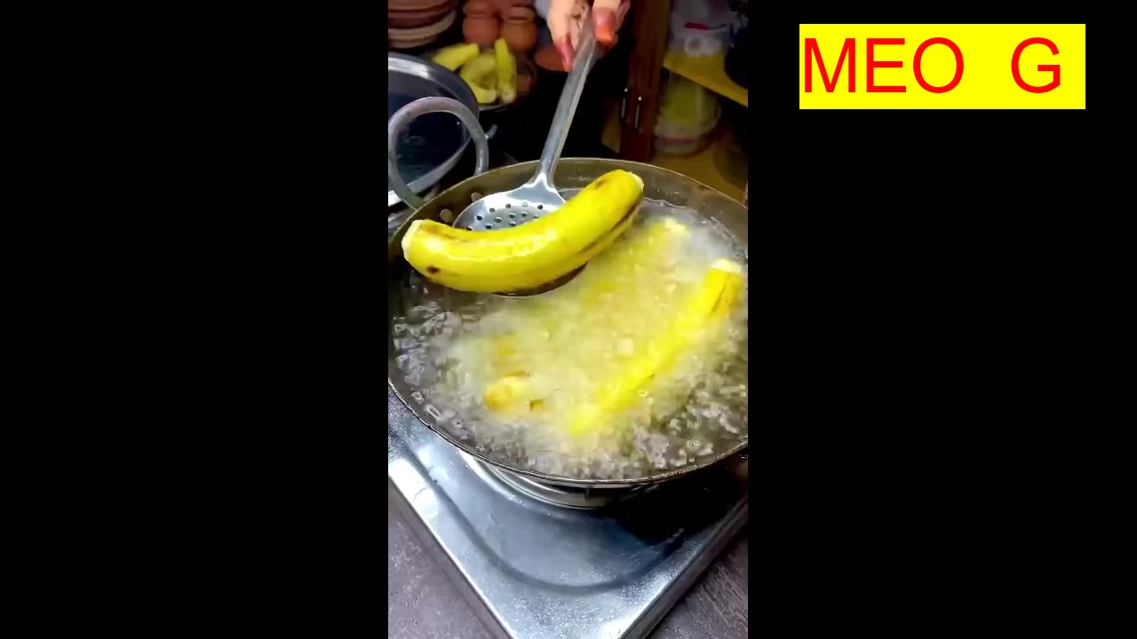 Ever tried Crispy Banana Bonda 🤤#shorts BY MEO G