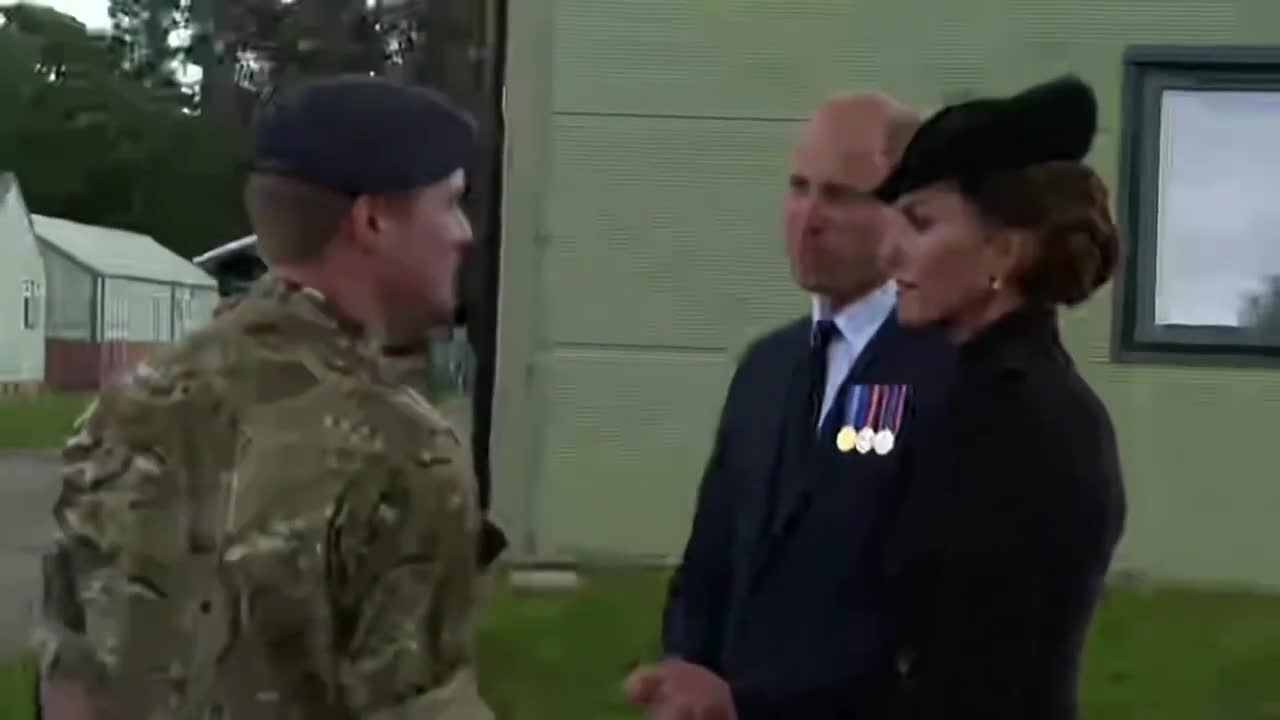 Observe once again as the Prince and Princess of Wales meet Commonwealth soldiers