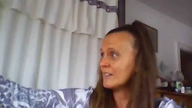 18 11 2018 Stalking und wie man als Opfer die ANGESCHISSENE ist