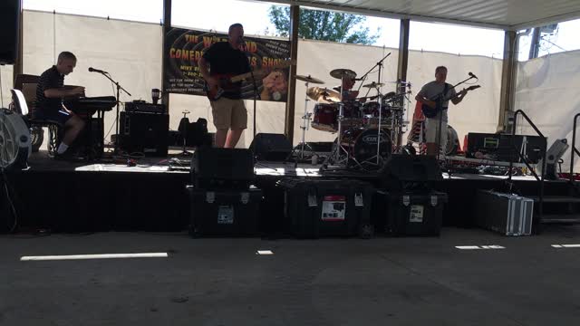 Blue August - A Girl Like You (Smithereens Cover) @ Madison County Fair - July 15th 2017