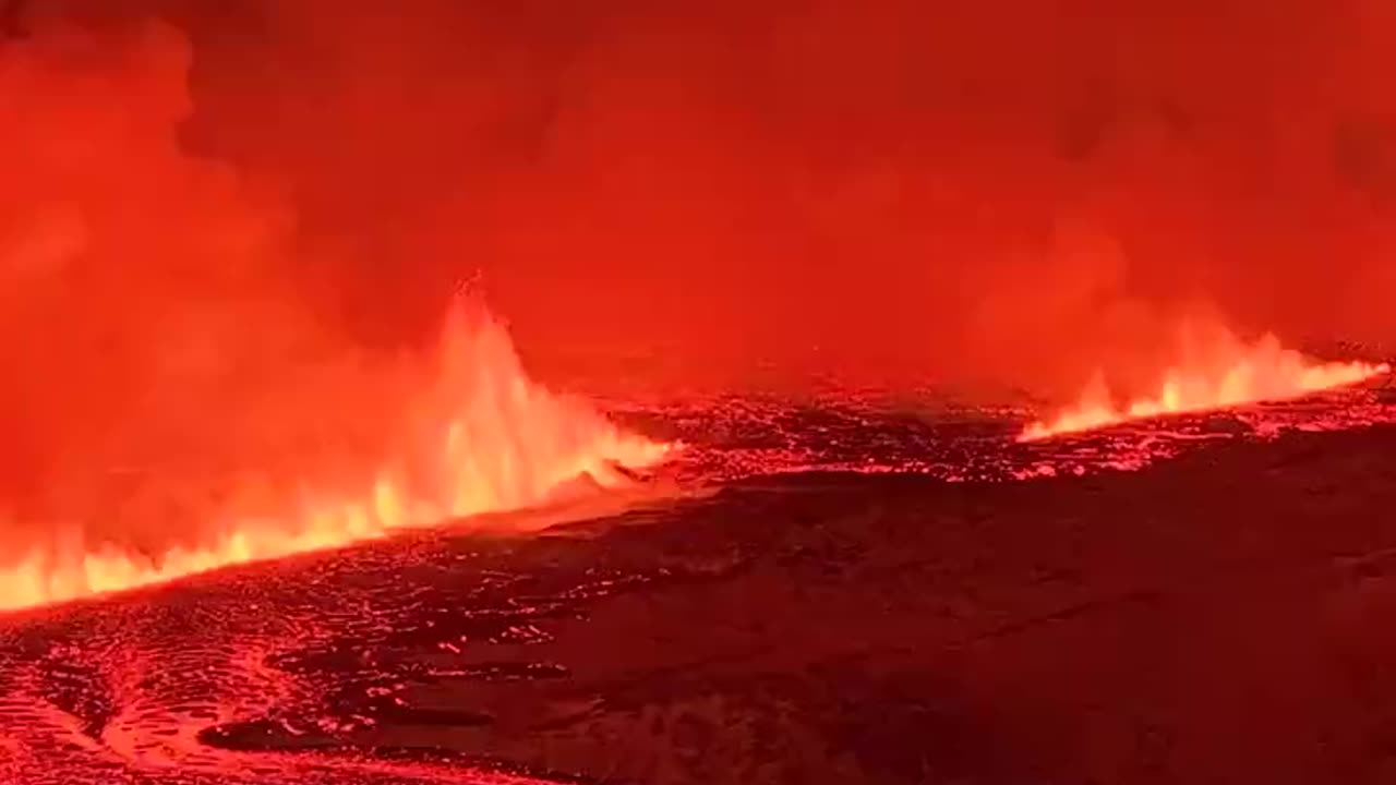 Breathtaking: Iceland's Volcanic Eruption! #natureshorts #volcano