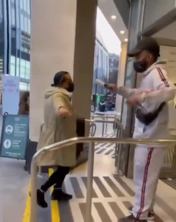 Dude uses a lint brush to demonstrate stupid