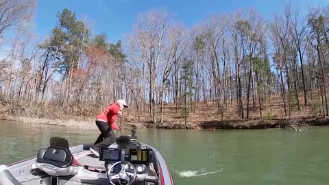 Man fall in the river while catching the fish