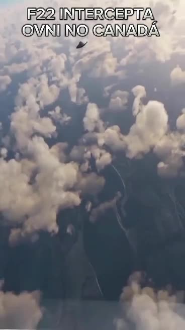 F22 INTERCEPTS UFO IN CANADA