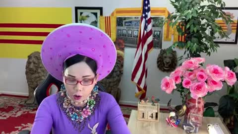 Lisa Pham Khai Dân Trí Ngày 14 1 2021