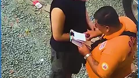OFFICER CAUGHT ACCEPTING BRIBE