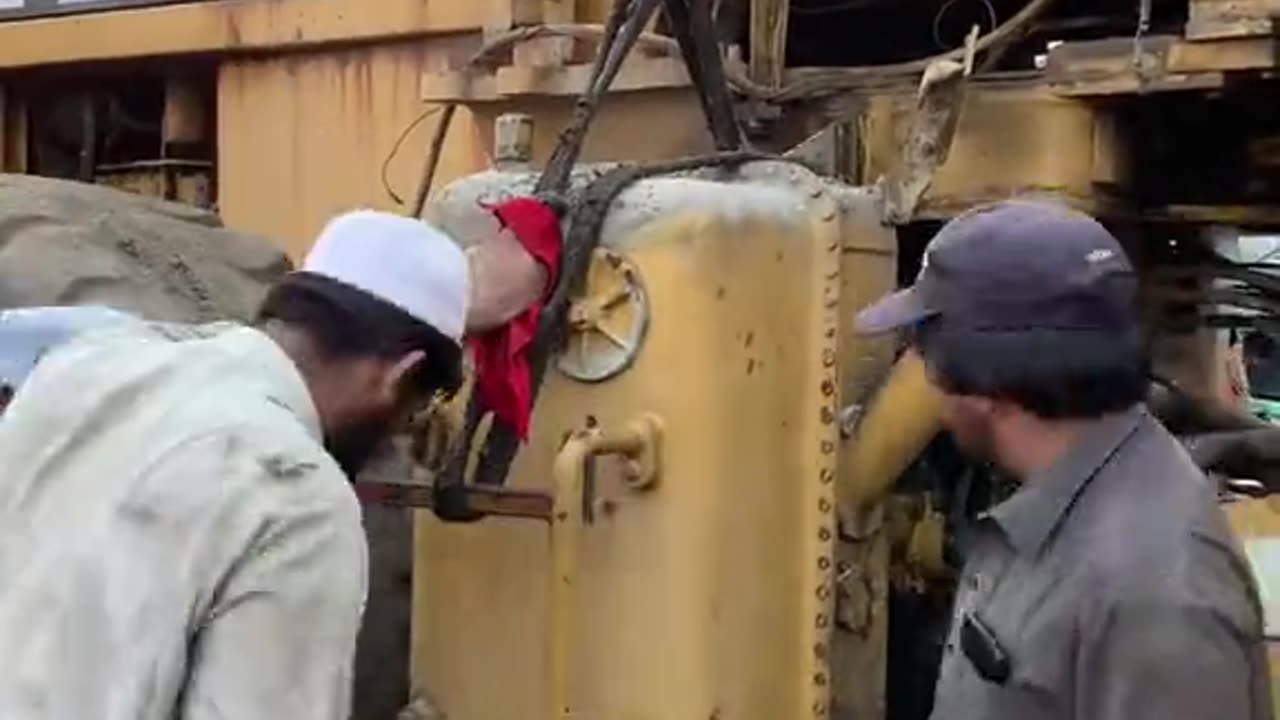 How CAT Wheel Loader Are Reassemble & Rebuilt in Pakistan