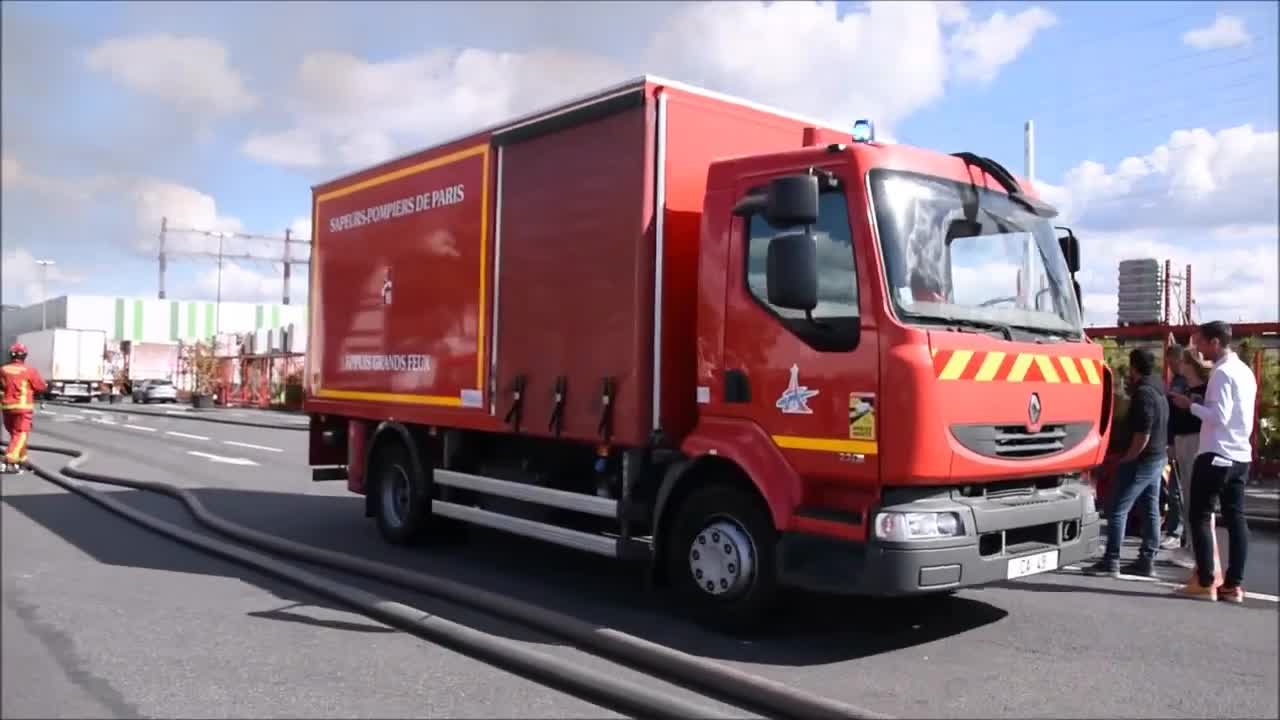 World’s Largest Fresh Produce Market, 'MIN Rungis' in Paris Suburb on Fire