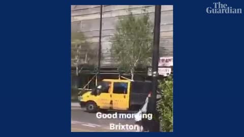 Truck reverses into police car before speeding away in south London