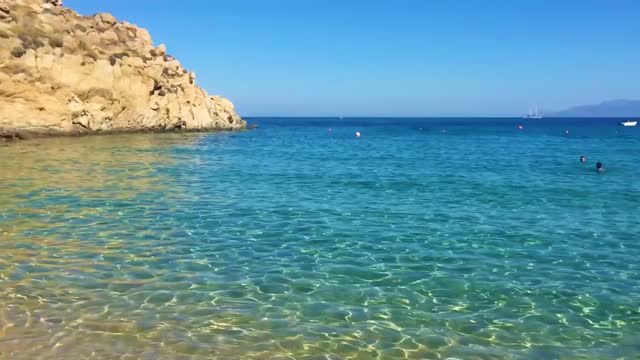 paradise beach in ecuador