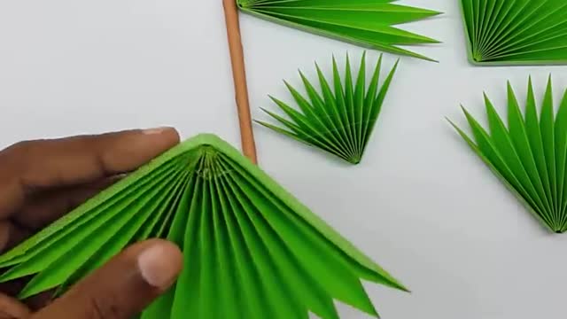 Amazing Paper Christmas Tree