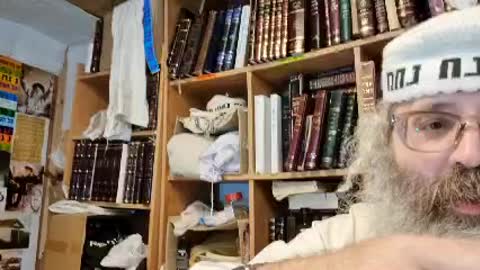 כל קבוע כמחצה על מחצה דמי בין לקולא בין לחומרא וארב לו וקם עליו עד שיתכו- שיר נ נח מסכת כתובות דף טו