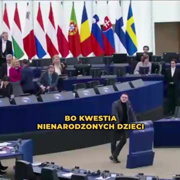 Funkcjonariusz AfD omawia fanatyzm aborcyjny w języku polskim