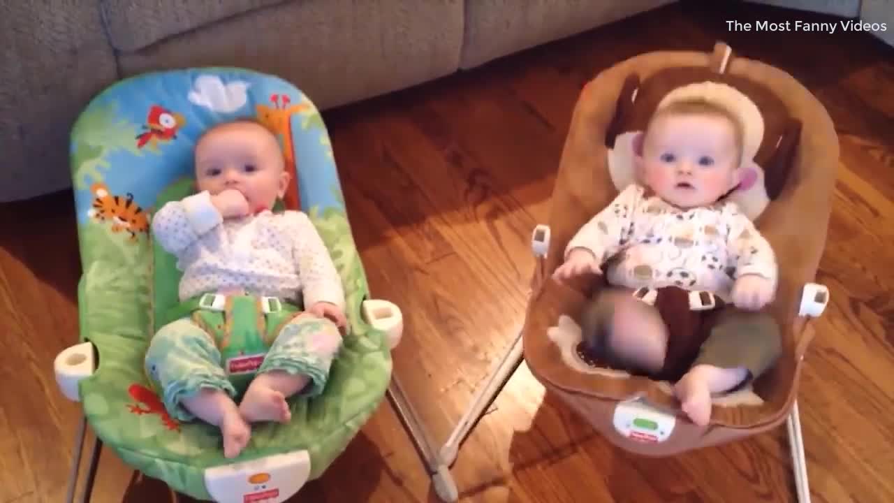 Twins Baby Video 2020 - Watch what they do !!!