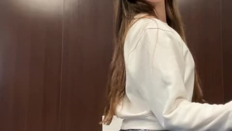 I love this dance of spanish tgirl