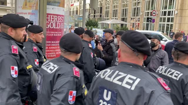 Bonvalot Entfernung von Demo Wien (10.9.2022)