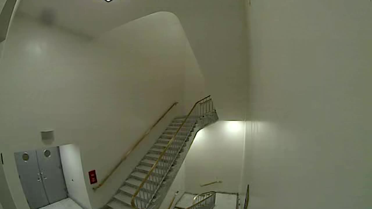 3154RHOB03Stair5_2021-01-06_06h00min01s833ms.mp4