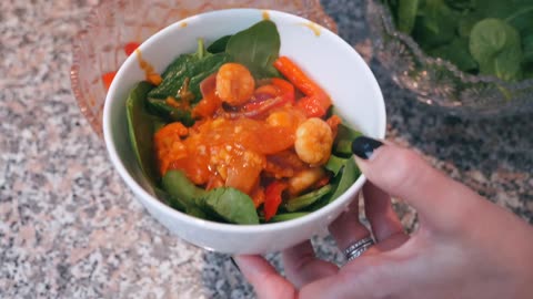 Easy Paleo Recipe_ Warm Prawn Spinach Salad _ MeMoreTV