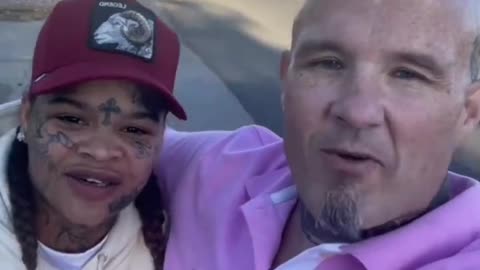 Volunteers showing up to Aurora to take the city back