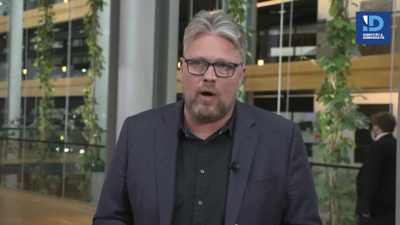 EU: +++ Roma hinterlassen Schneise der Verwüstung! +++