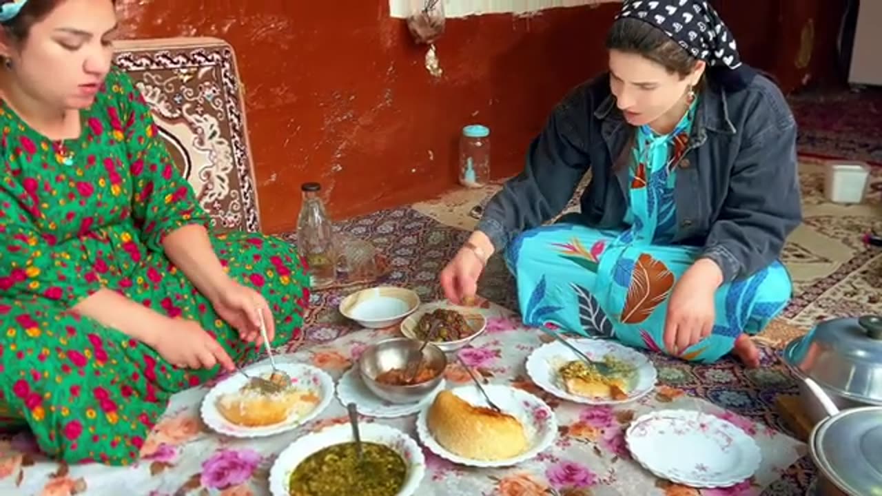 Cleaning a 50-Year-Old Village House in Traditional Style & Cooking