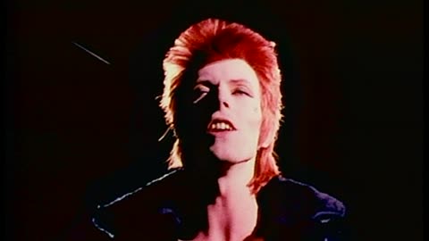 David Bowie - John, I'm Only Dancing = 1972