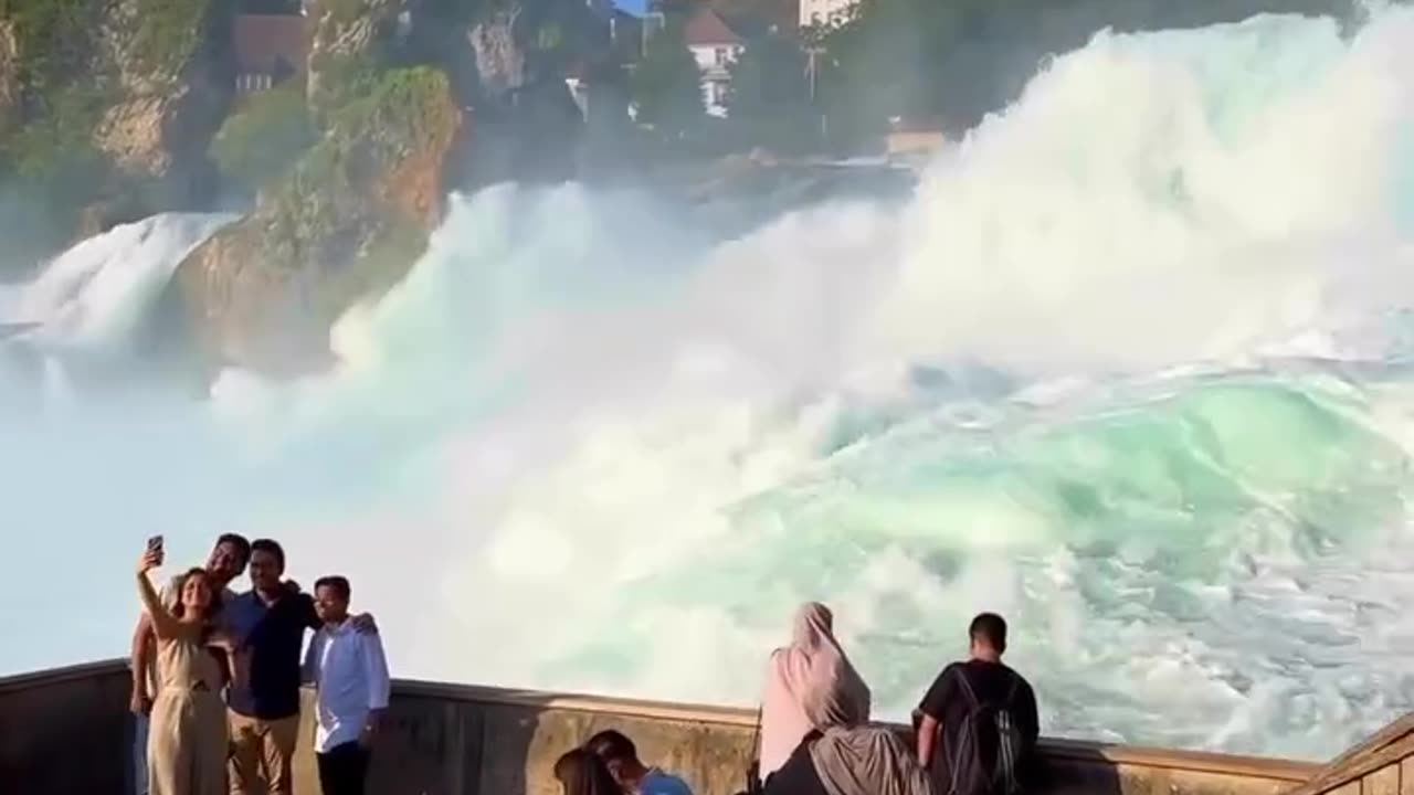 This is what the Rheinfall waterfall sounds like on the Rhine River in Switzerland