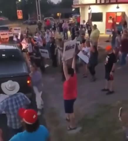 Texans Chase Beto Out Of Town In SAVAGE Stunt