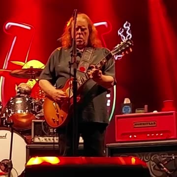 Warren Haynes (Gov't Mule) - LIVE @ 420Fest (Short 18)