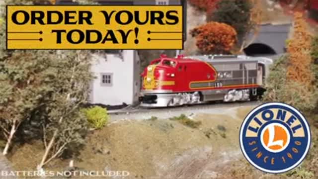 LionelSantaFeSuper ChiefLionChiefSet withBluetooth CapabilityElectricO GaugeModelTrainSet withRemote