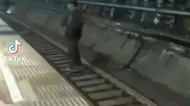 Sabri Virals '' i taught he is crazy ''