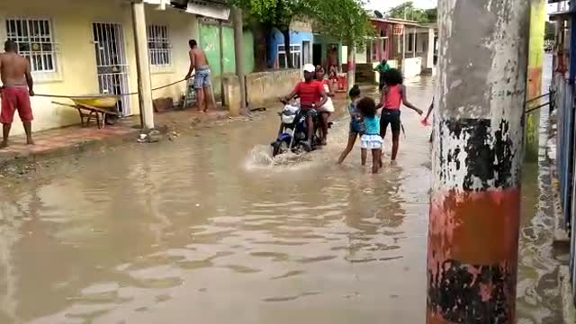 Lo que viven los habitantes de Olaya tras la lluvia