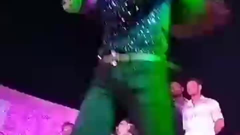 Rat bhar nachaib re dimplwa